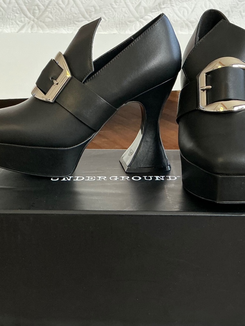 Underground England- Otranto Platform Leather Shoes with Buckles